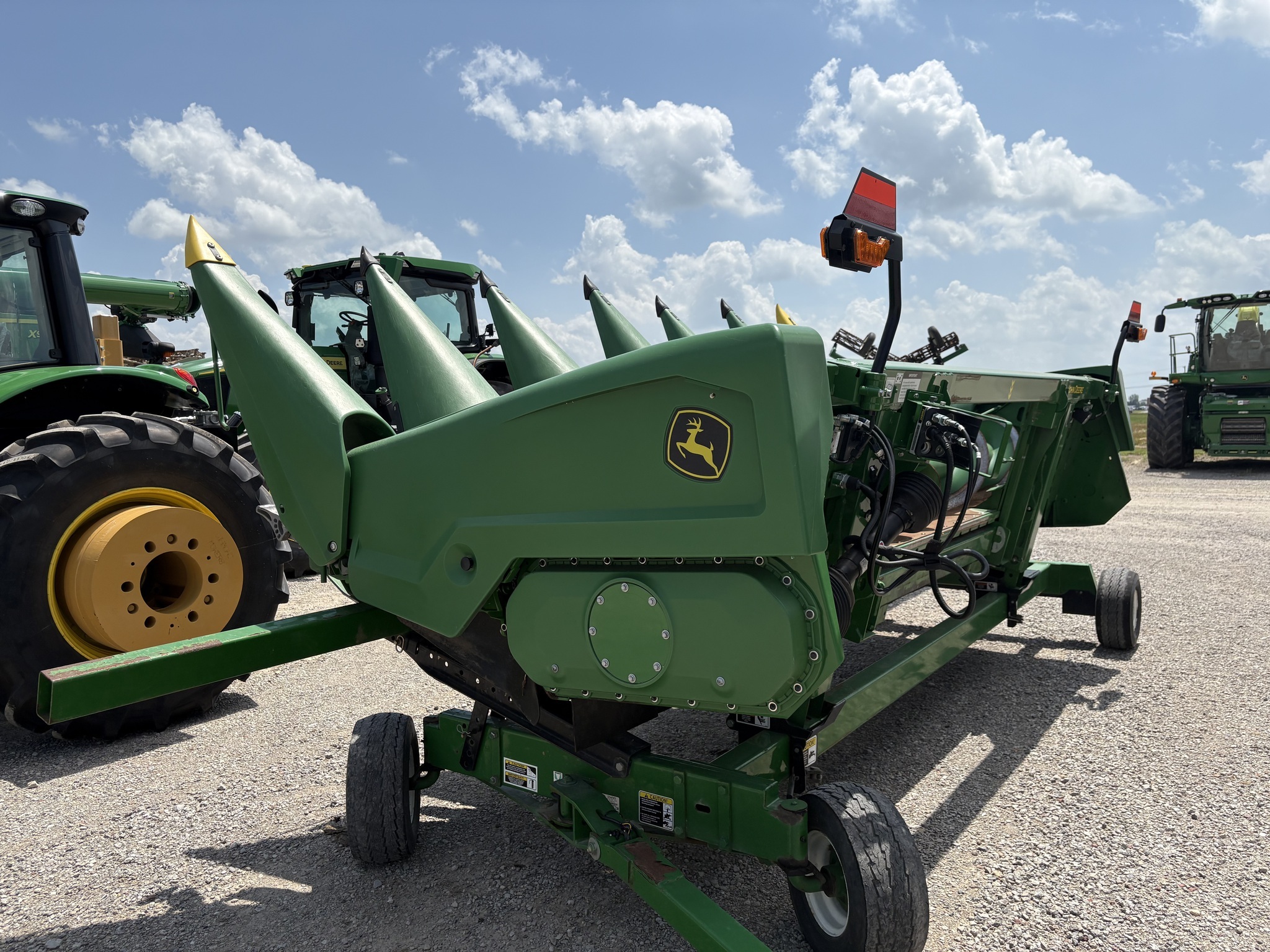 2021 John Deere C6R Corn Head