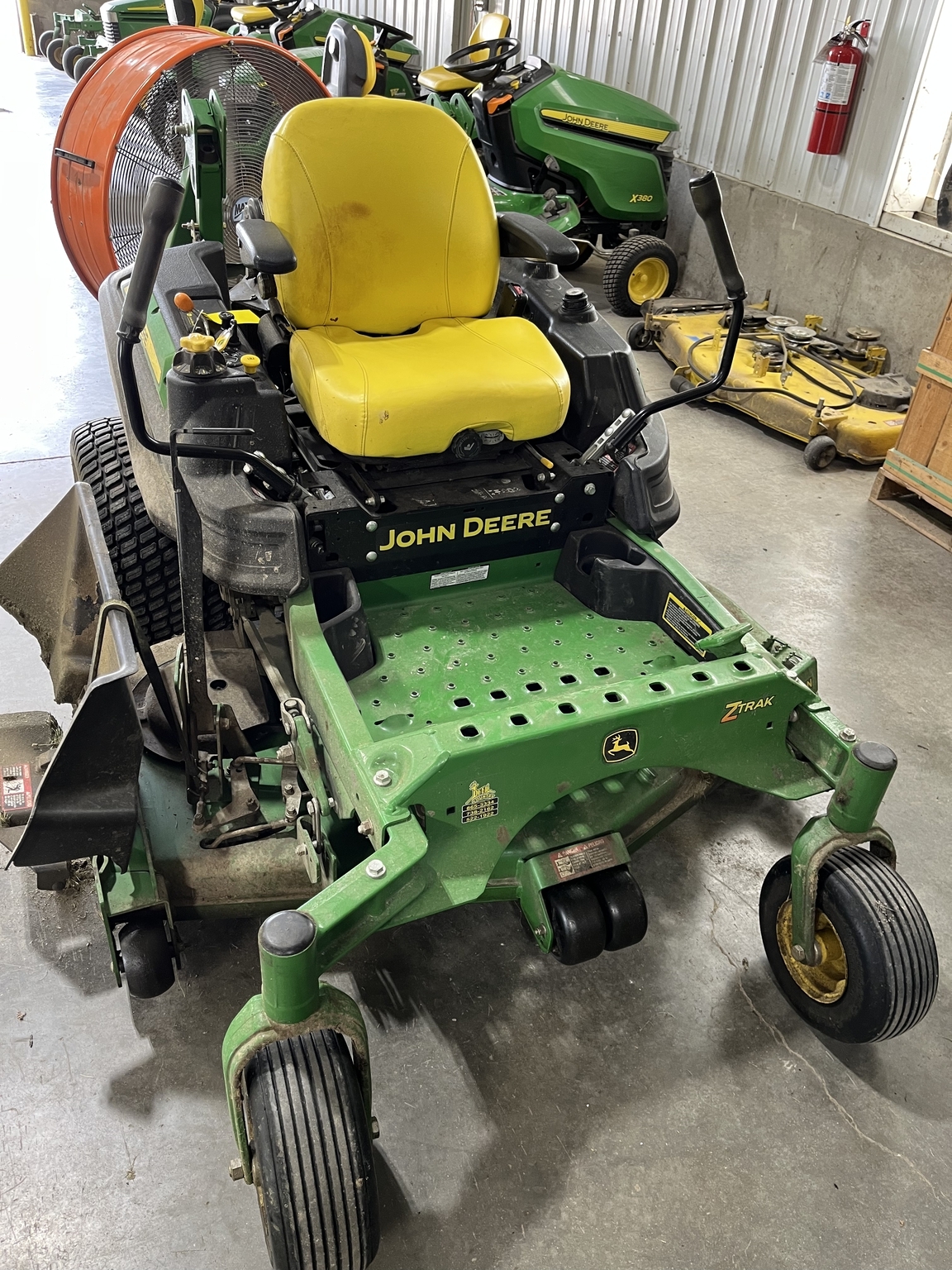 2014 John Deere Z950R Lawn Mower