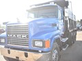 2001 Mack CH613 Semi Trucks/Trailer