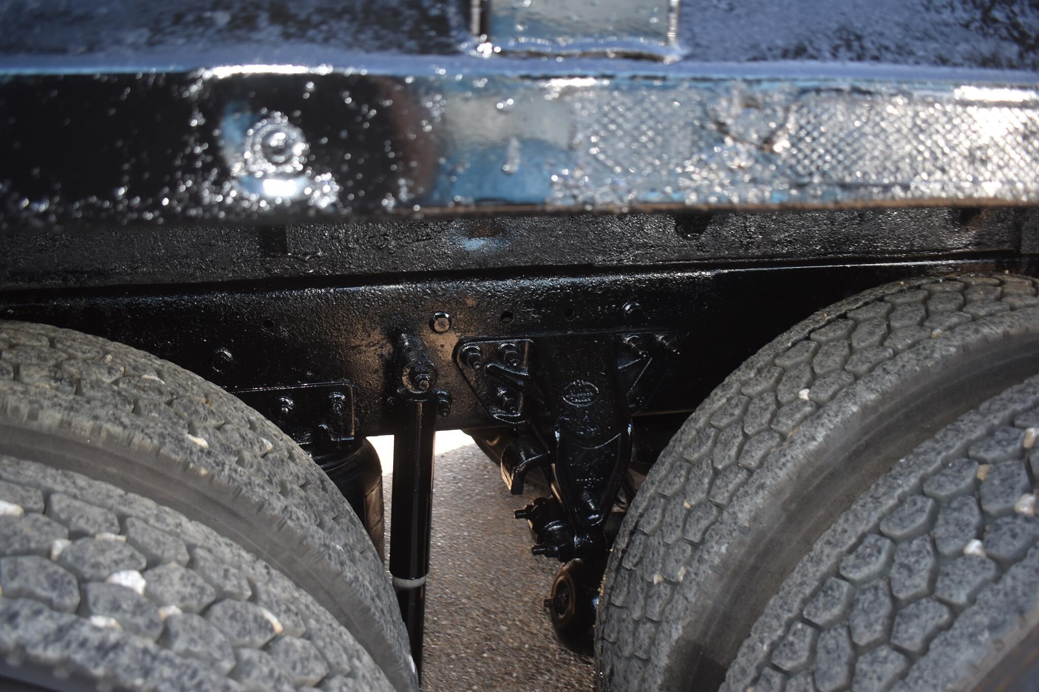 2001 Mack CH613 Semi Trucks/Trailer