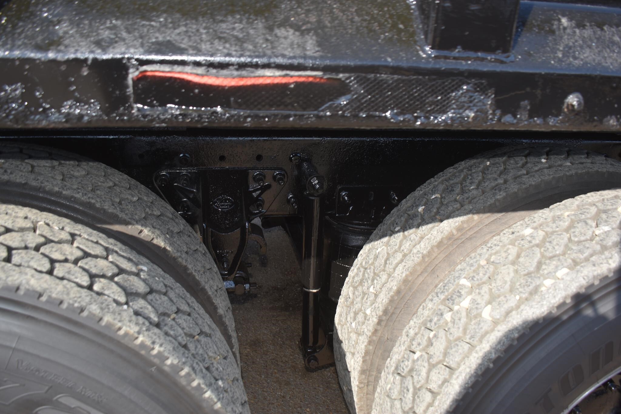 2001 Mack CH613 Semi Trucks/Trailer