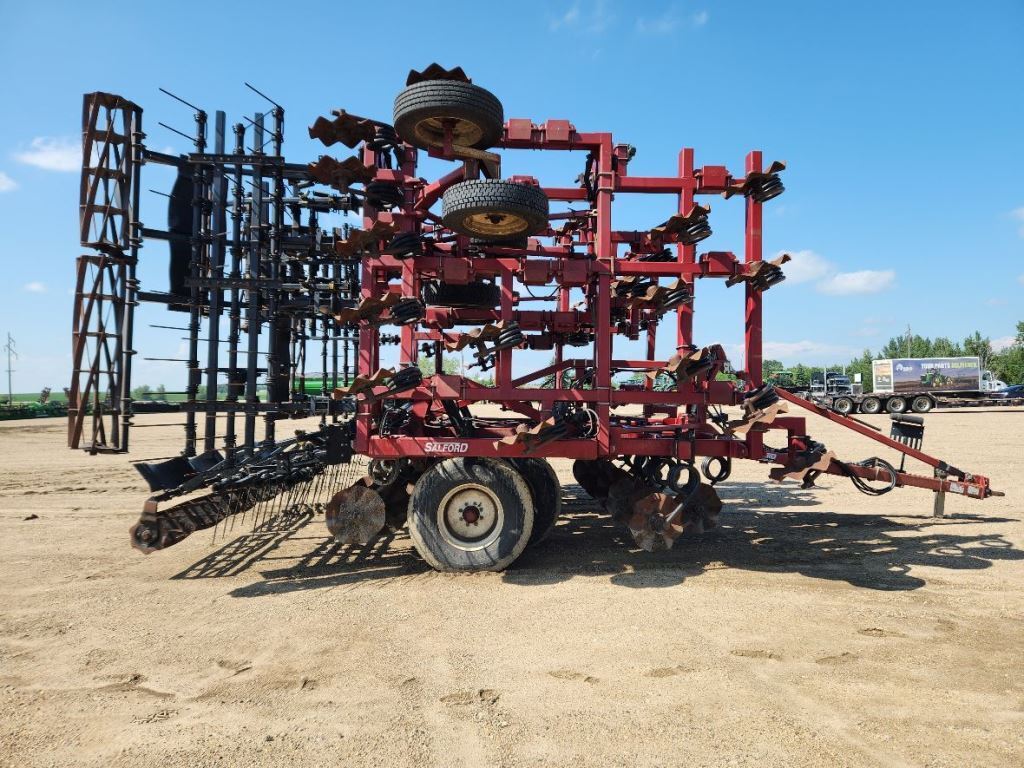 2013 Salford I-2141 Vertical Tillage