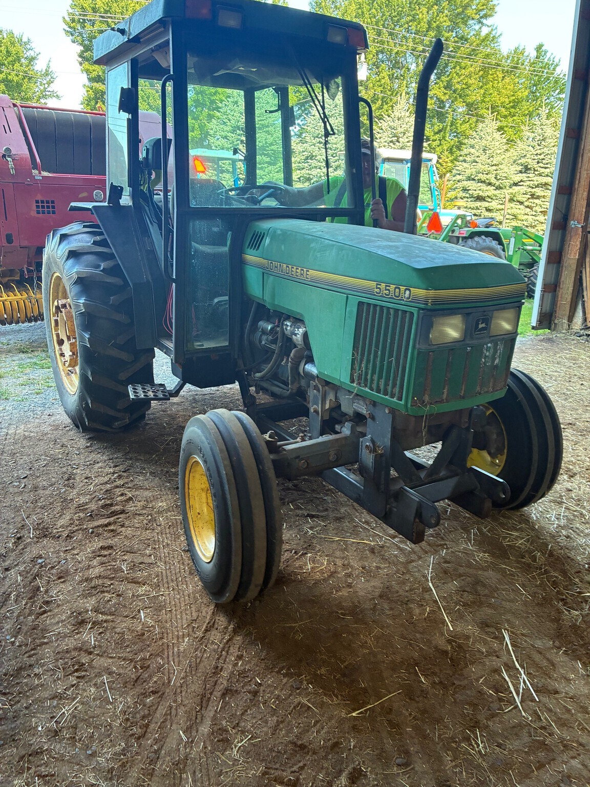 1996 John Deere 5500 Tractor