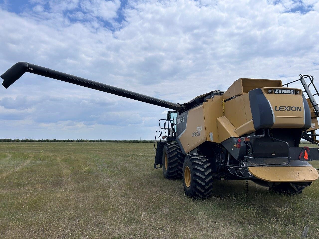 2011 Claas Lexion 750 Combine