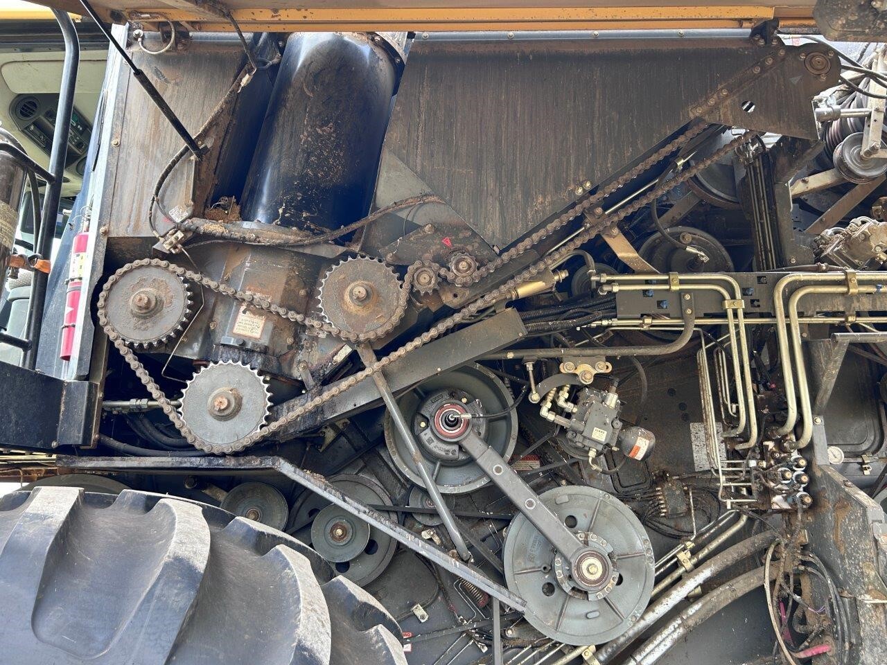 2011 Claas Lexion 750 Combine