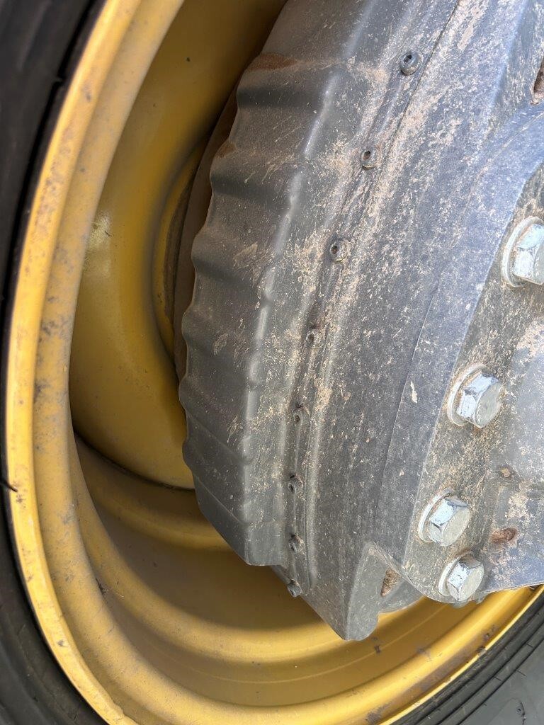 2011 Claas Lexion 750 Combine