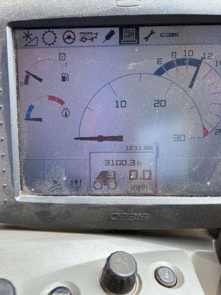 2011 Claas Lexion 750 Combine