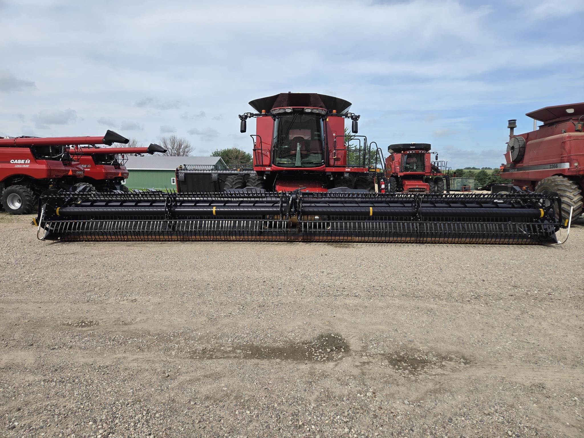 2022 MacDon FD140 Platform