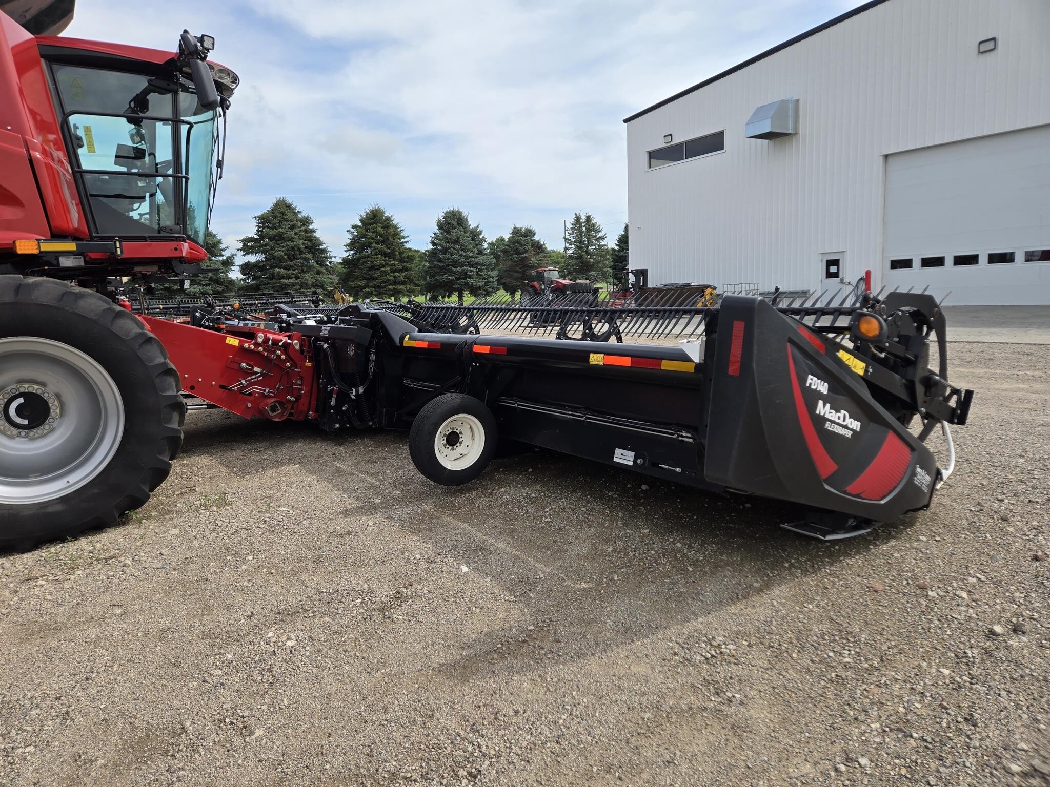 2022 MacDon FD140 Platform