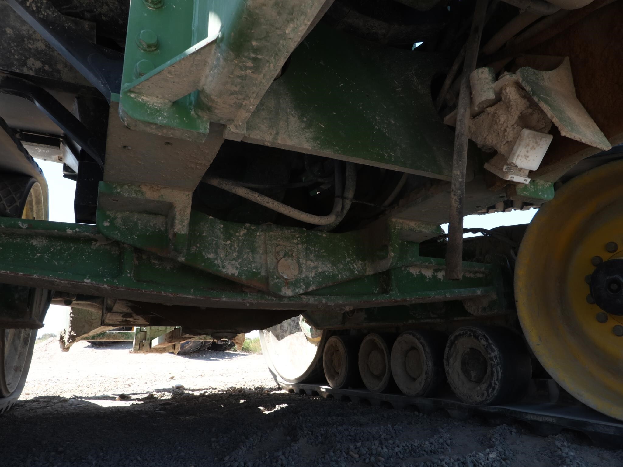 2006 John Deere 9520T Tractor