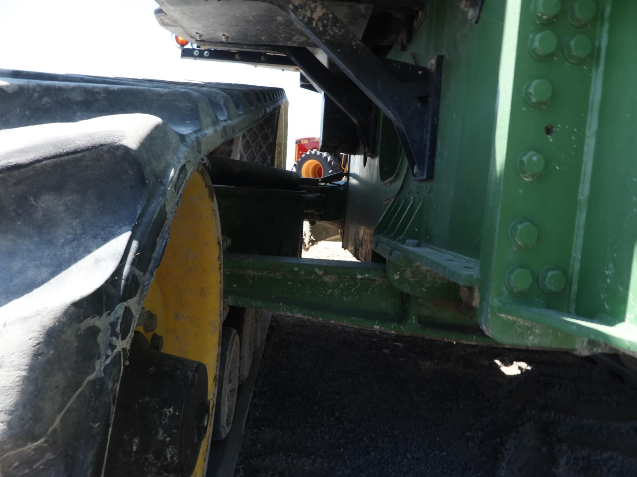 2006 John Deere 9520T Tractor