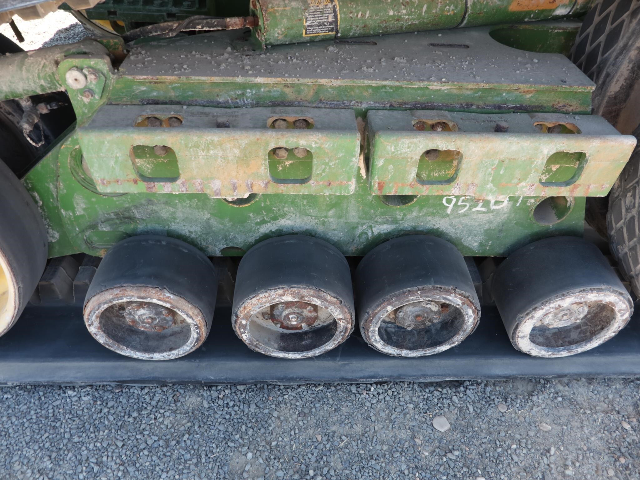 2006 John Deere 9520T Tractor