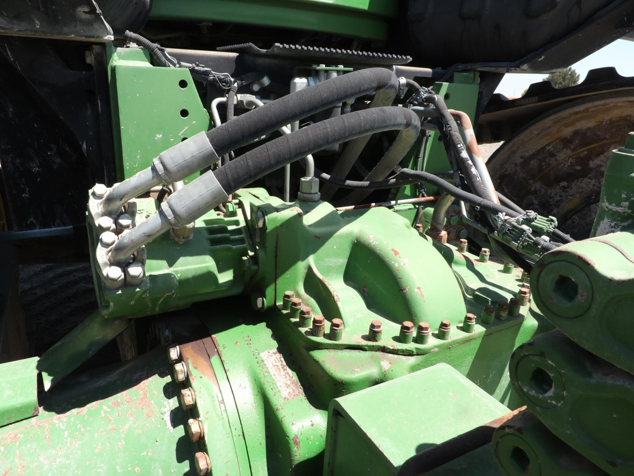 2006 John Deere 9520T Tractor