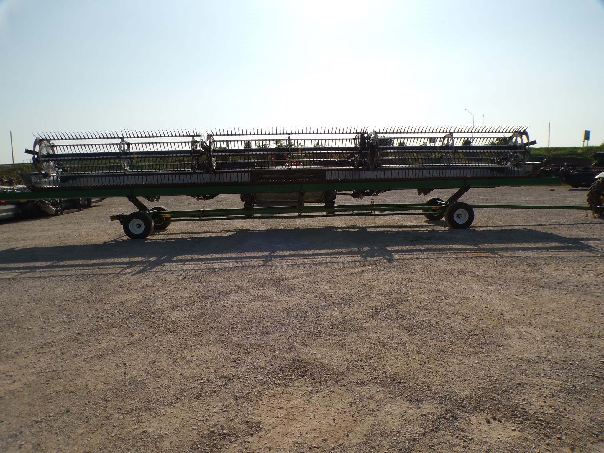 2023 MacDon FD245 Platform