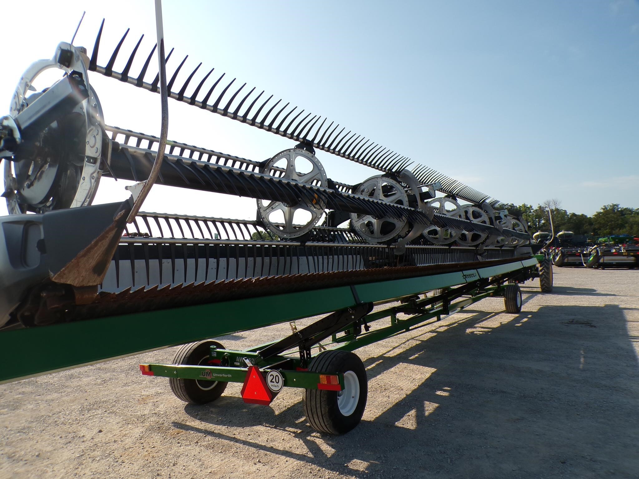 2023 MacDon FD245 Platform