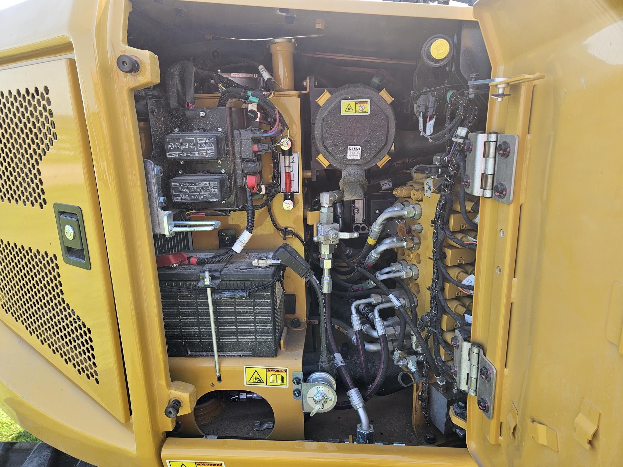 2023 Caterpillar 305CR Excavator