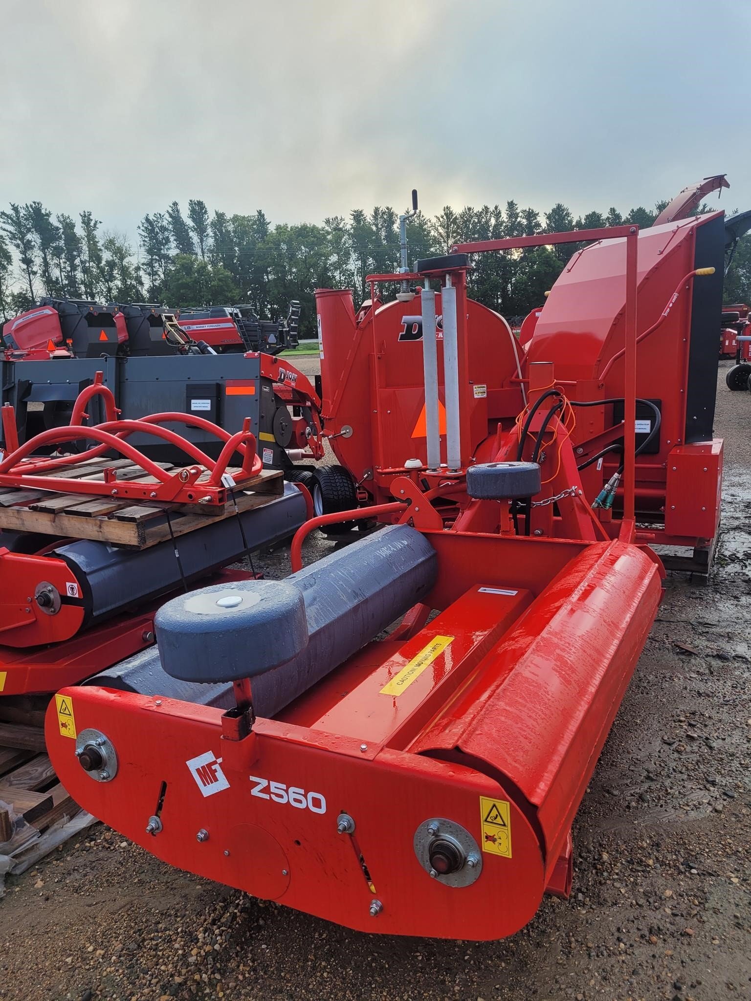 2025 Metal-Fach Z560 Bale Wrapper