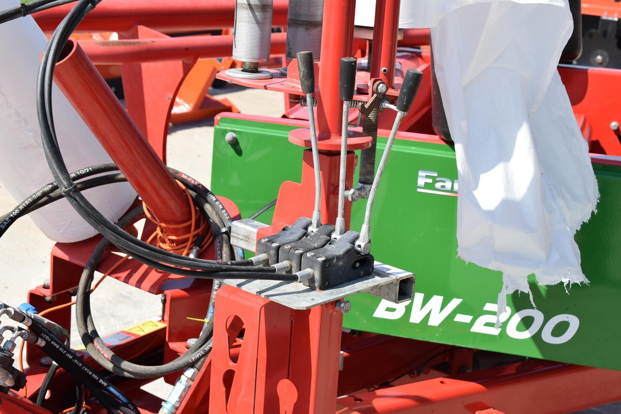 Enorossi BW200 Bale Wrapper