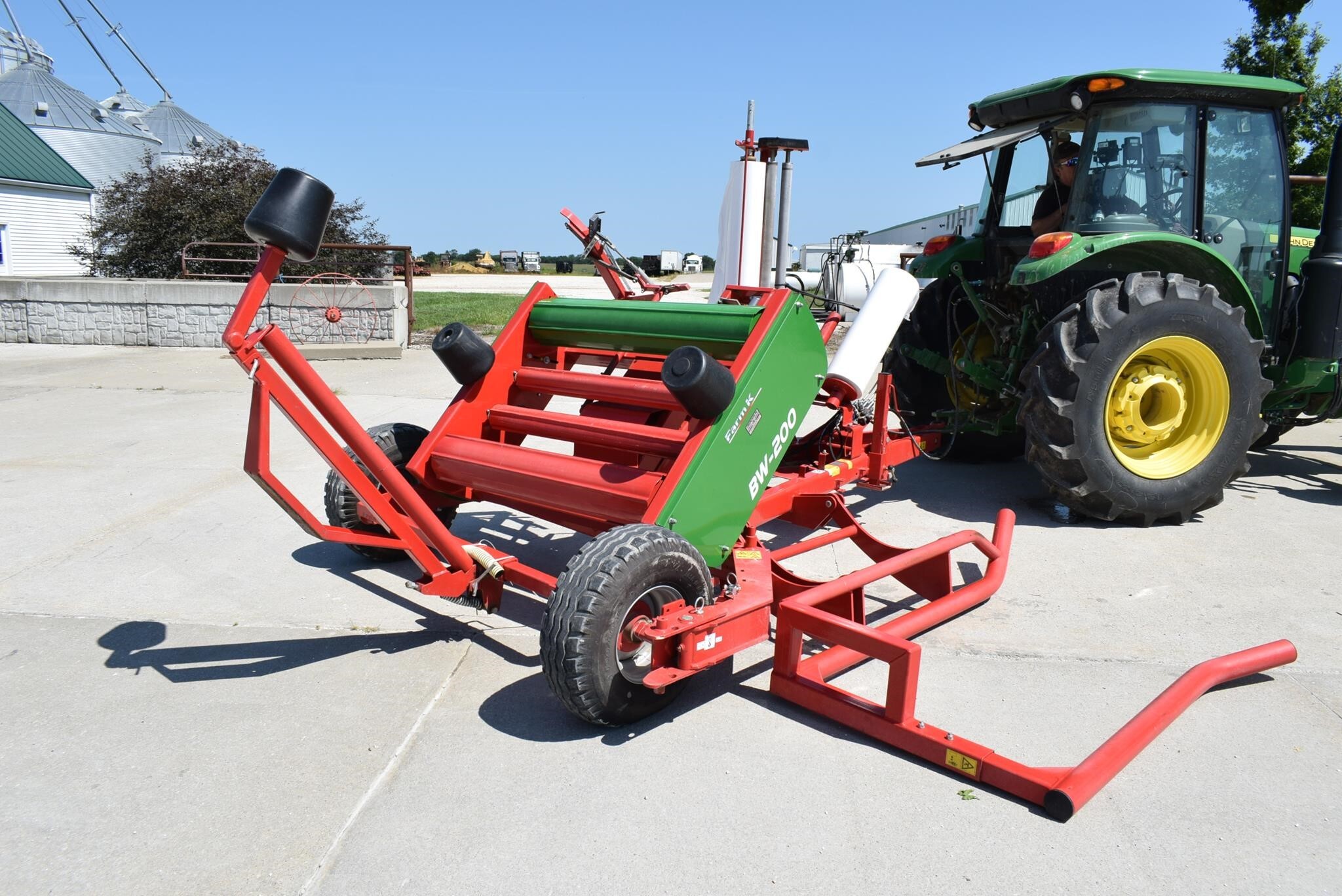  Enorossi BW200 Bale Wrapper