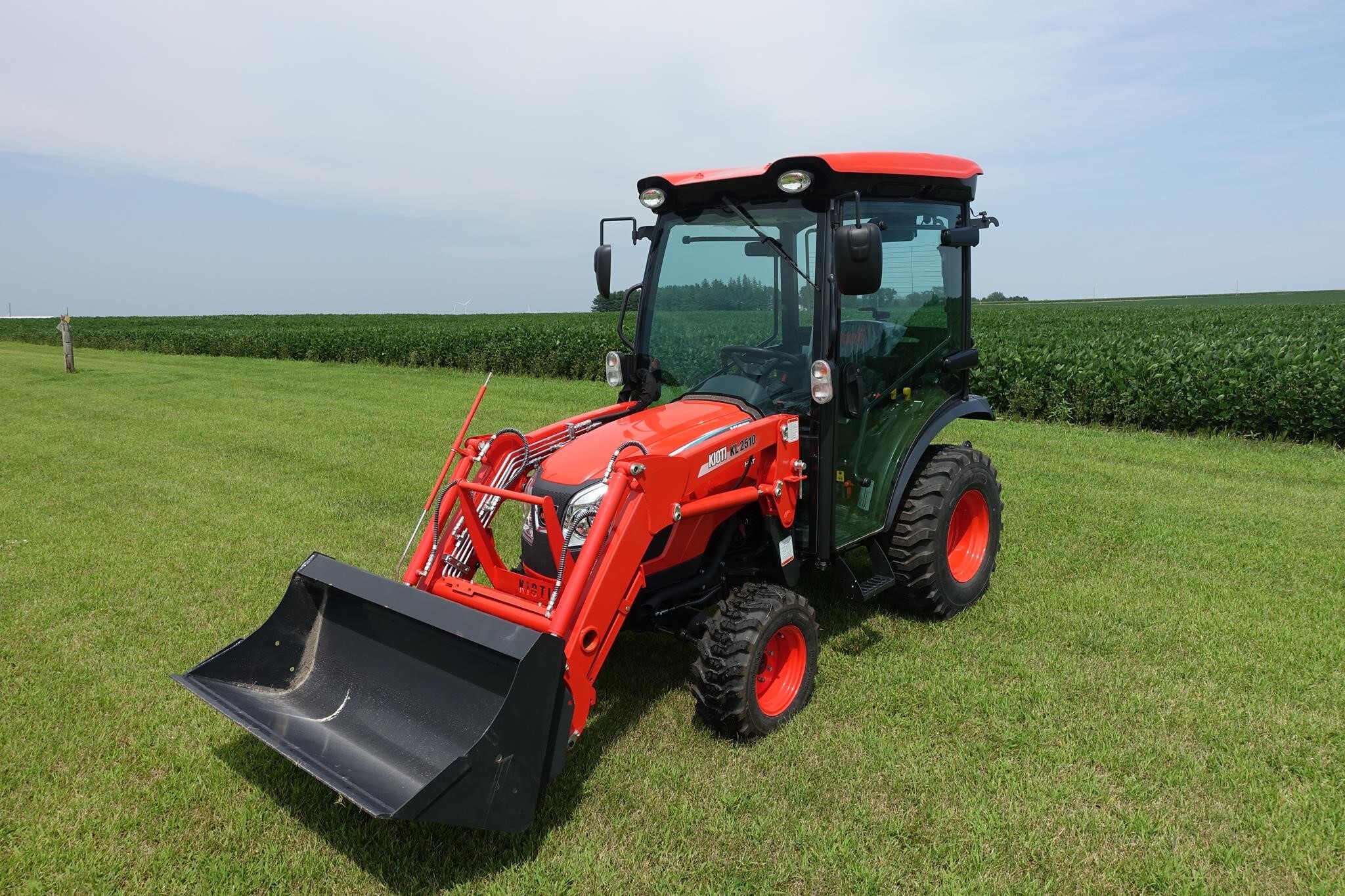 2025 Kioti CX2510 Tractor