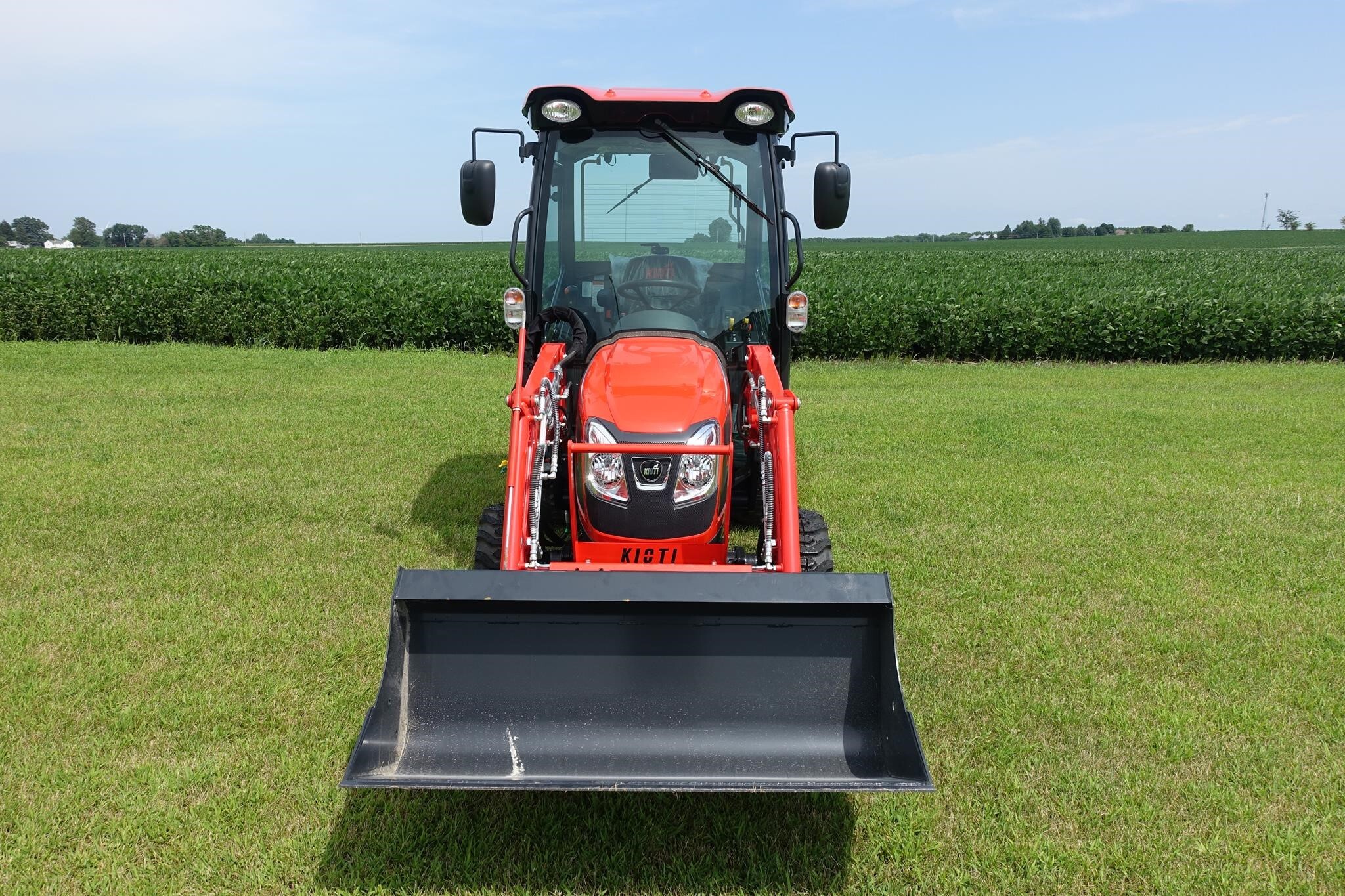 2025 Kioti CX2510 Tractor