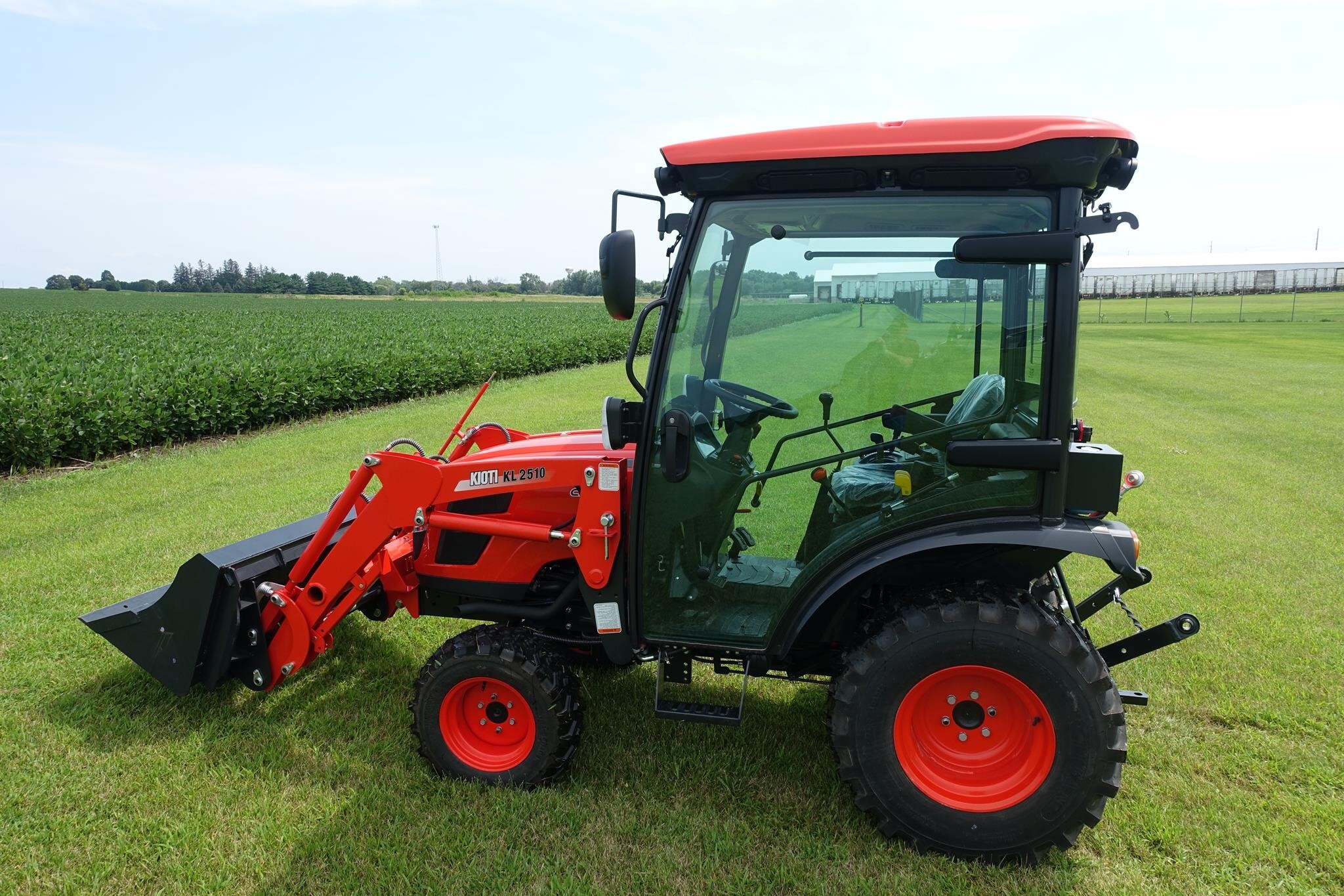 2025 Kioti CX2510 Tractor