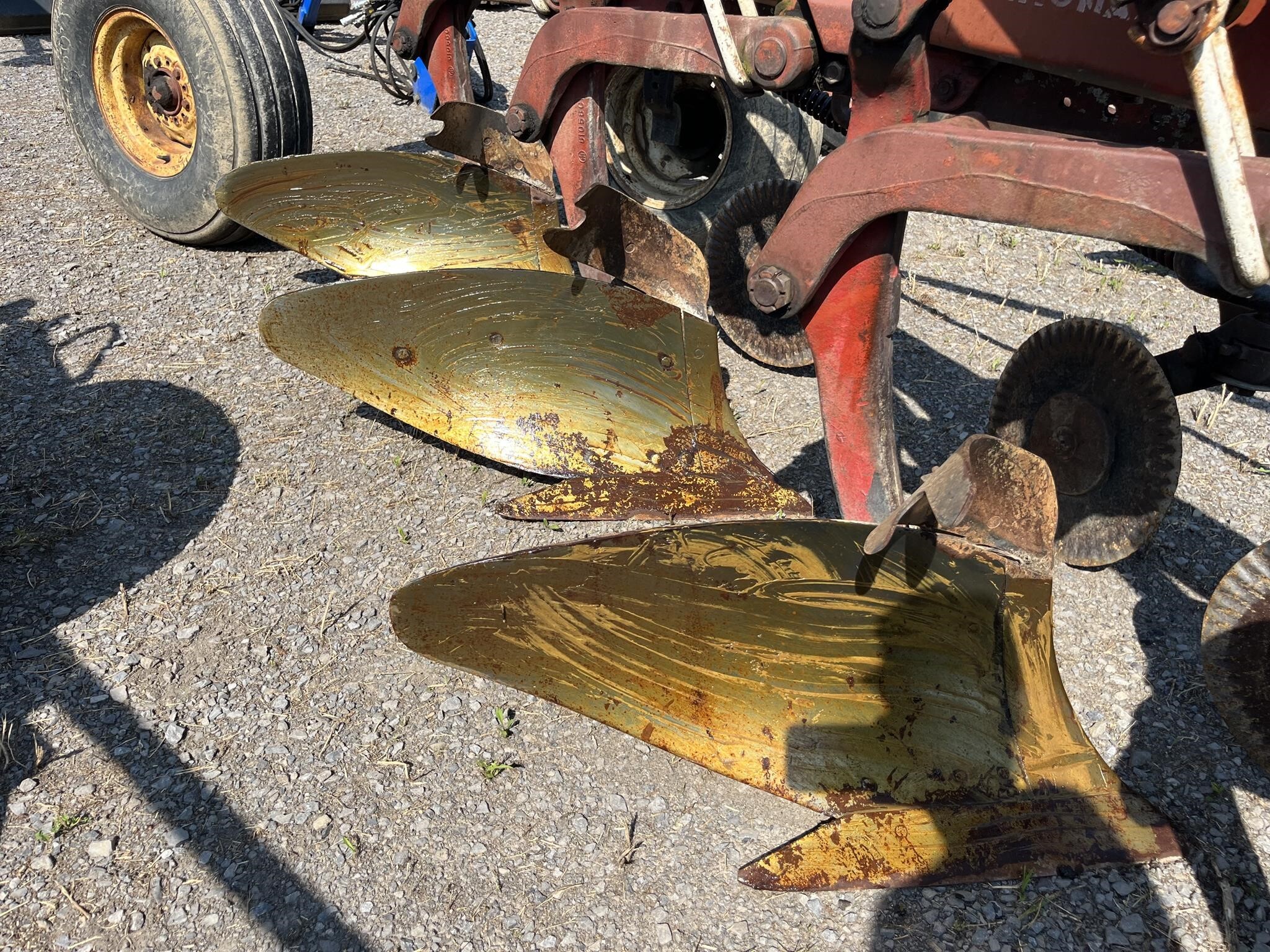  International Harvester 720 Plow