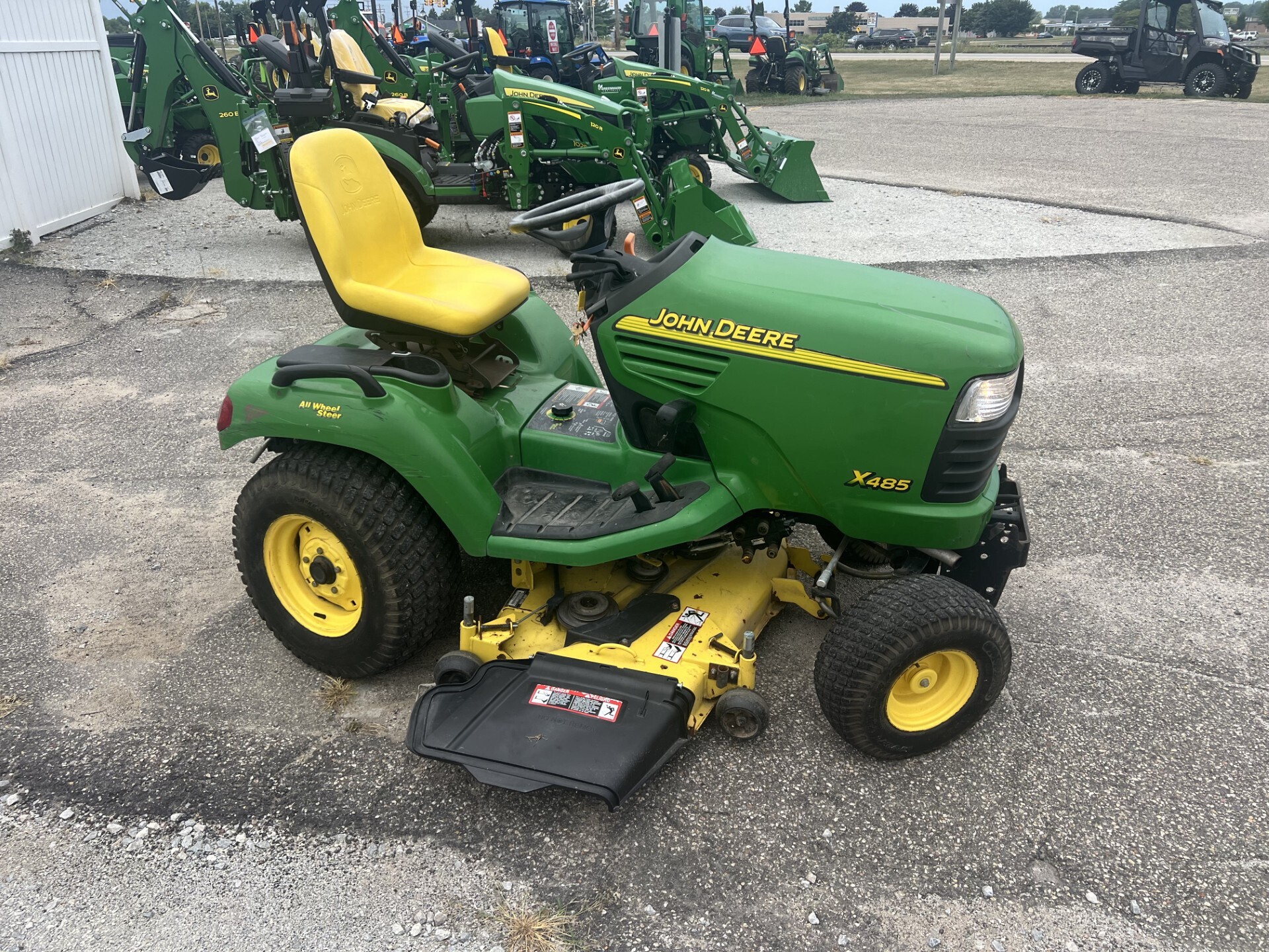 2002 John Deere X485 Lawn Mower
