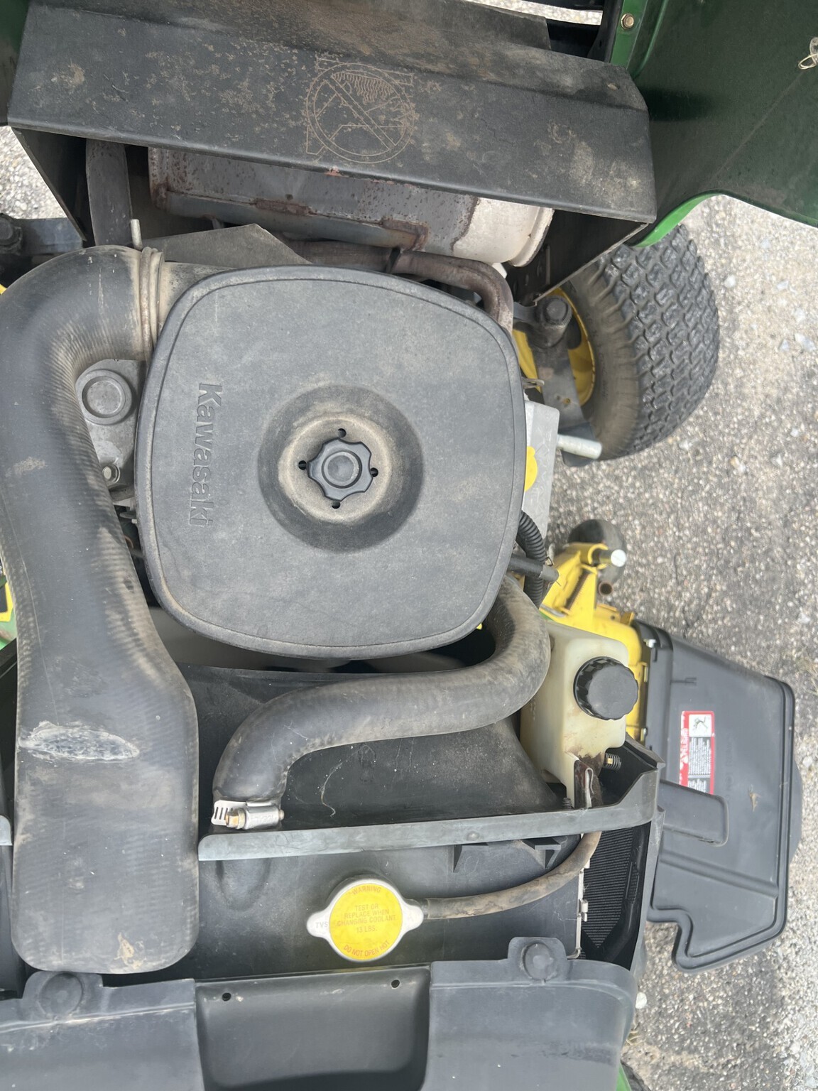 2002 John Deere X485 Lawn Mower
