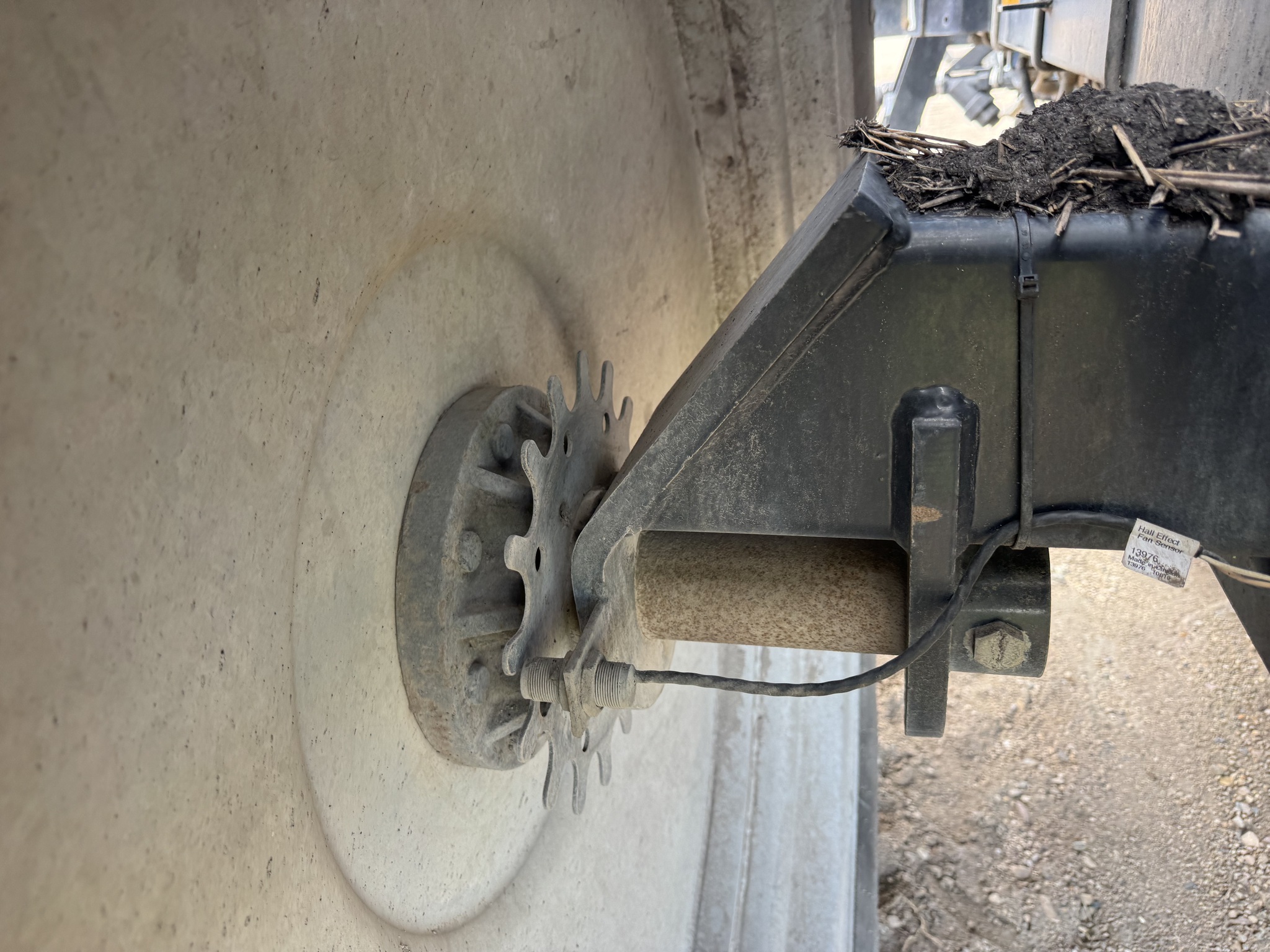 2001 Flexi-Coil S67 Pull-Type Sprayer