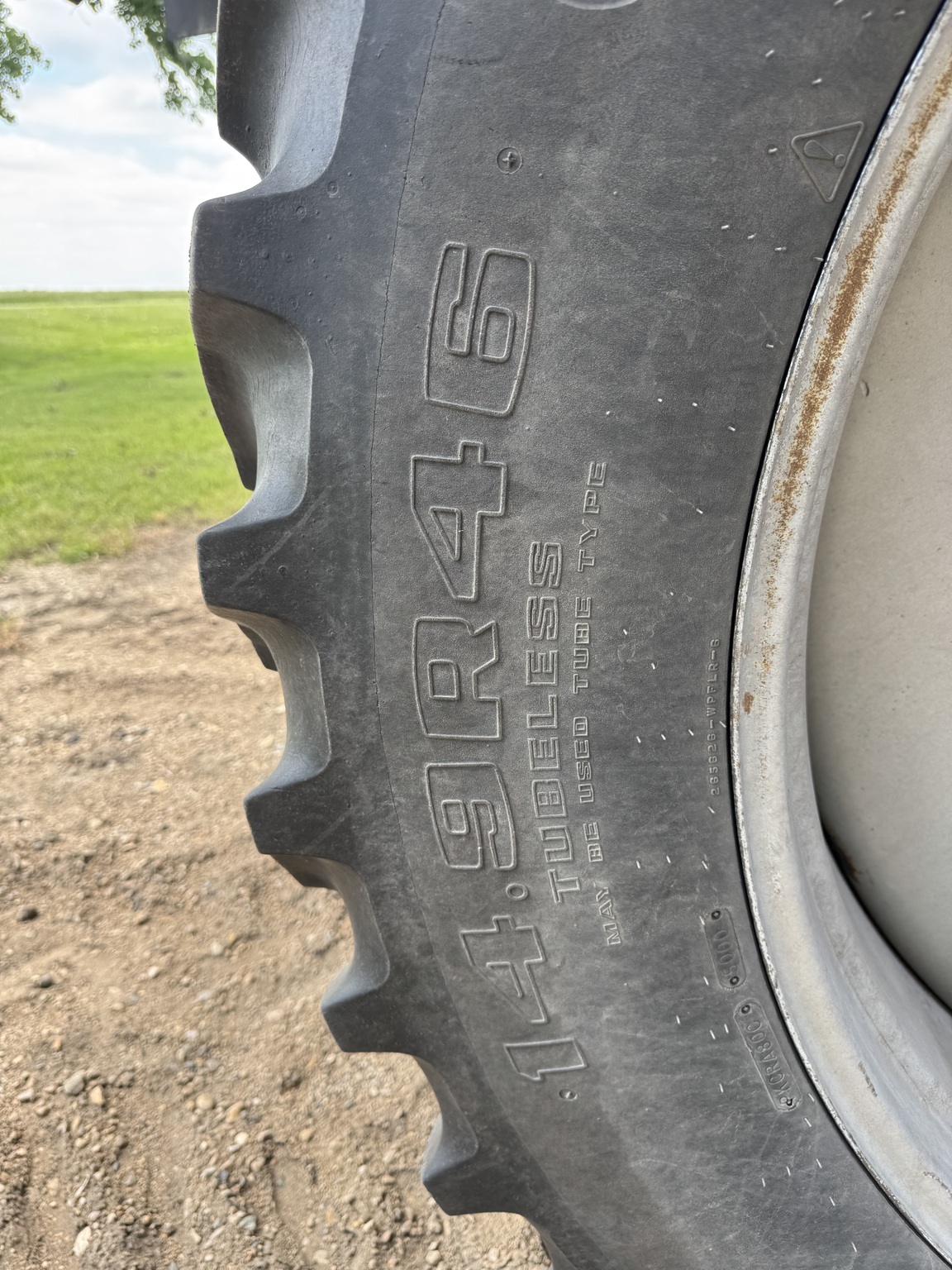 2001 Flexi-Coil S67 Pull-Type Sprayer