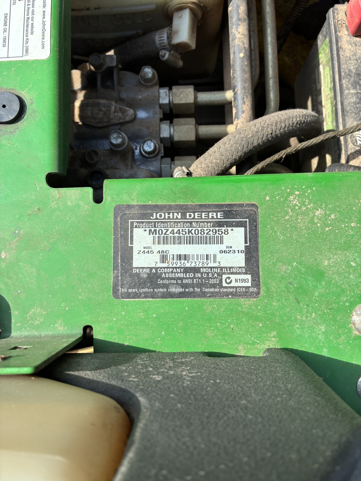 2010 John Deere Z445 Lawn Mower