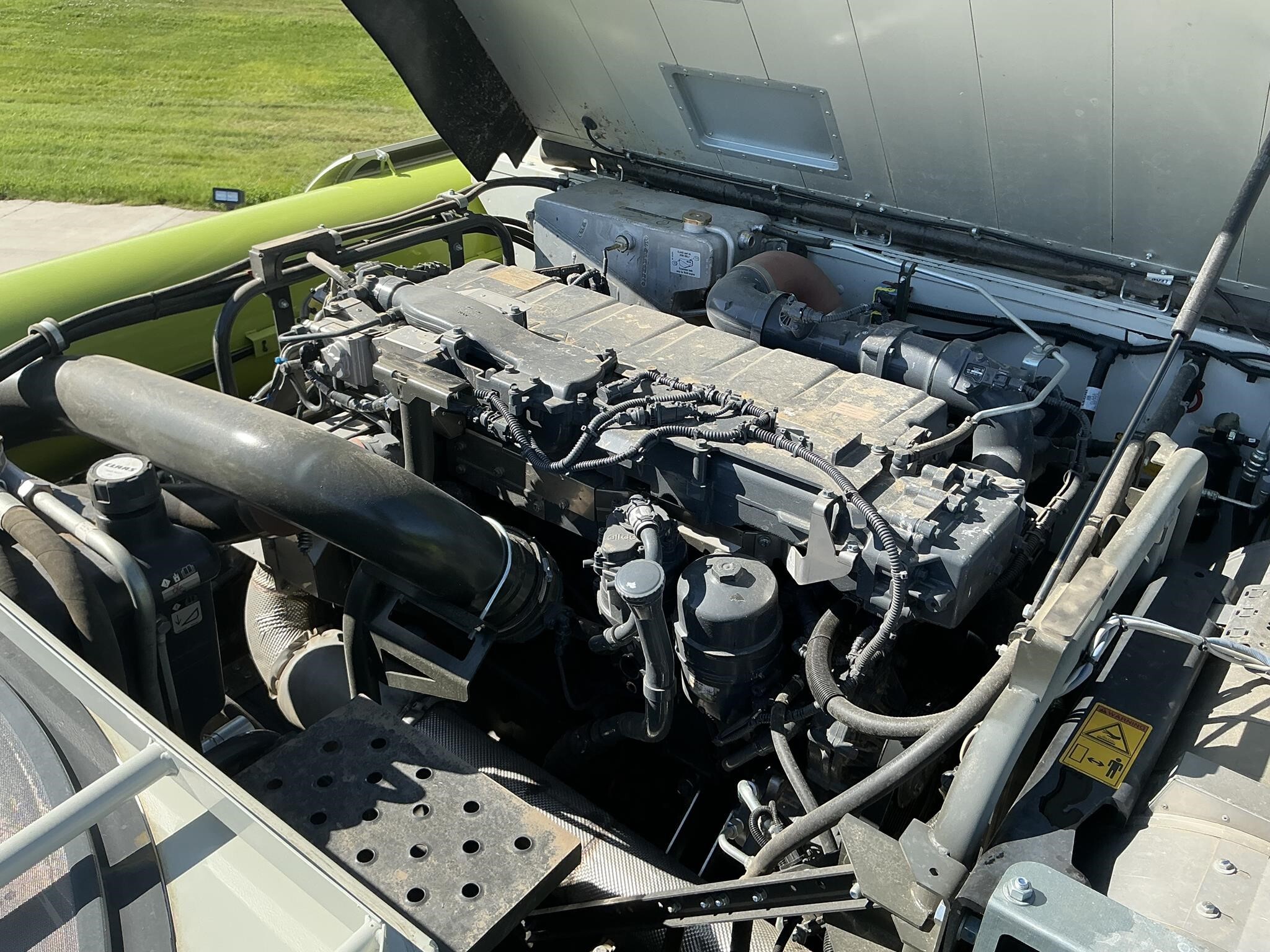 2024 Claas LEXION 8600TT Combine