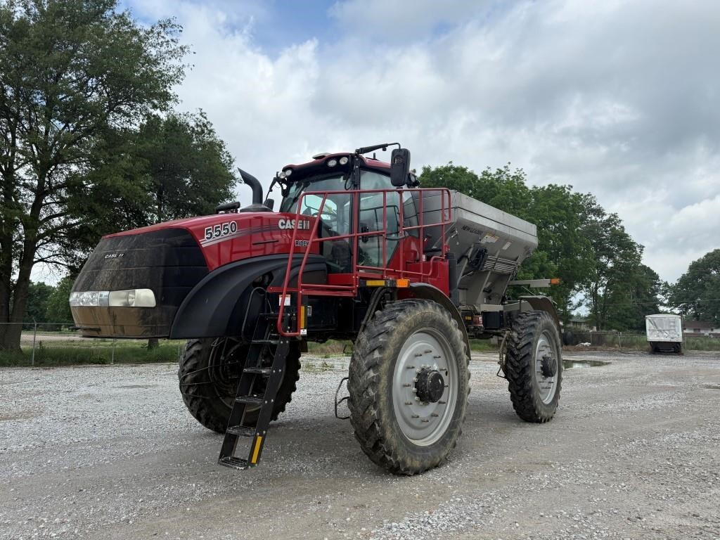 2022 Case IH TRIDENT 5550 Self-Propelled Sprayer