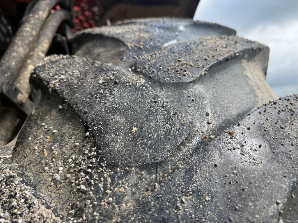 2022 Case IH TRIDENT 5550 Self-Propelled Sprayer