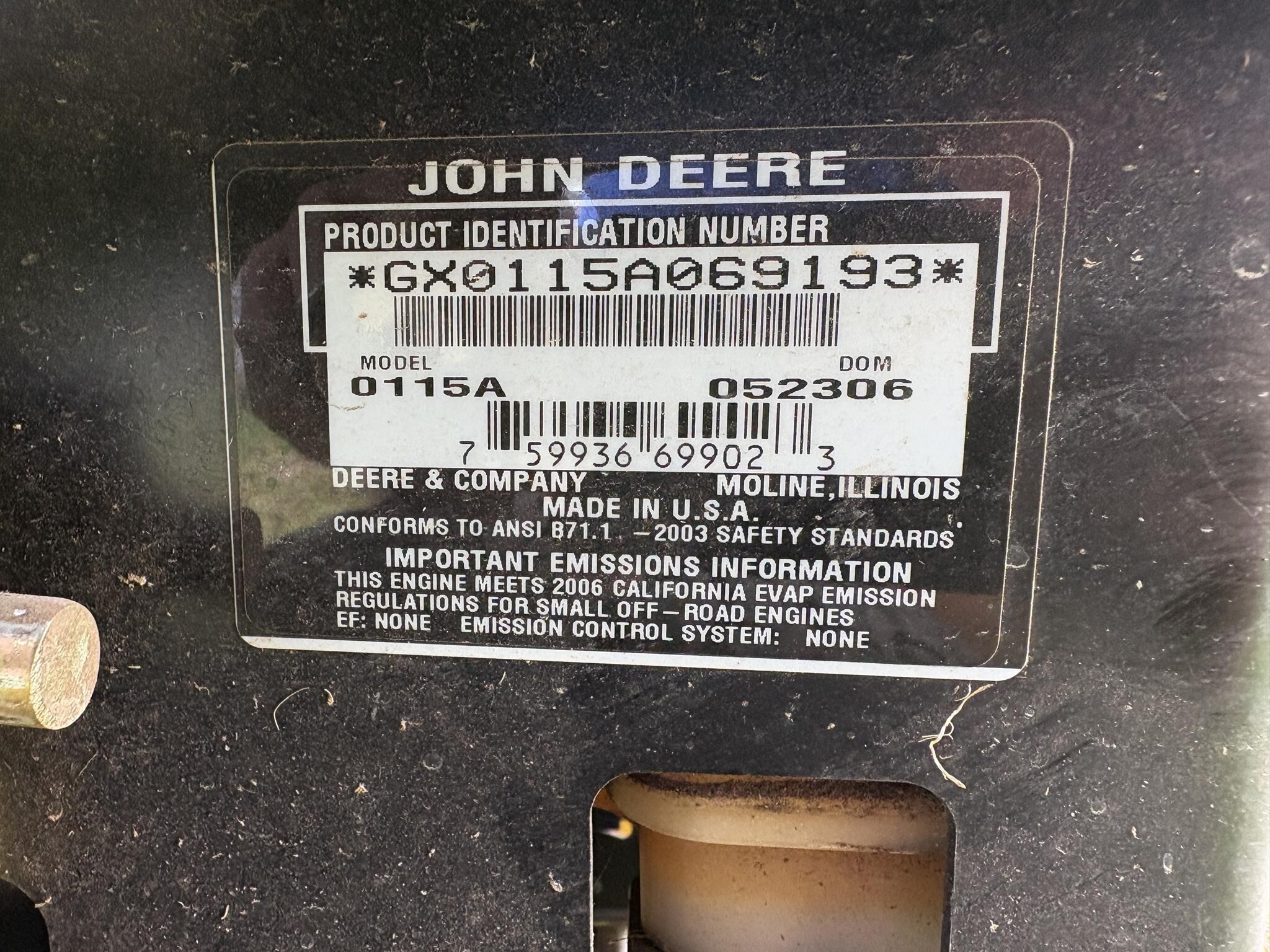 2006 John Deere 115 Lawn Mower
