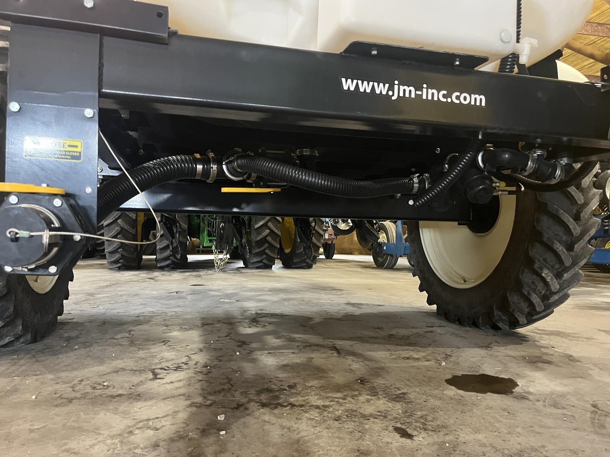 2023 J&M 5016 Pull-Type Fertilizer Spreader