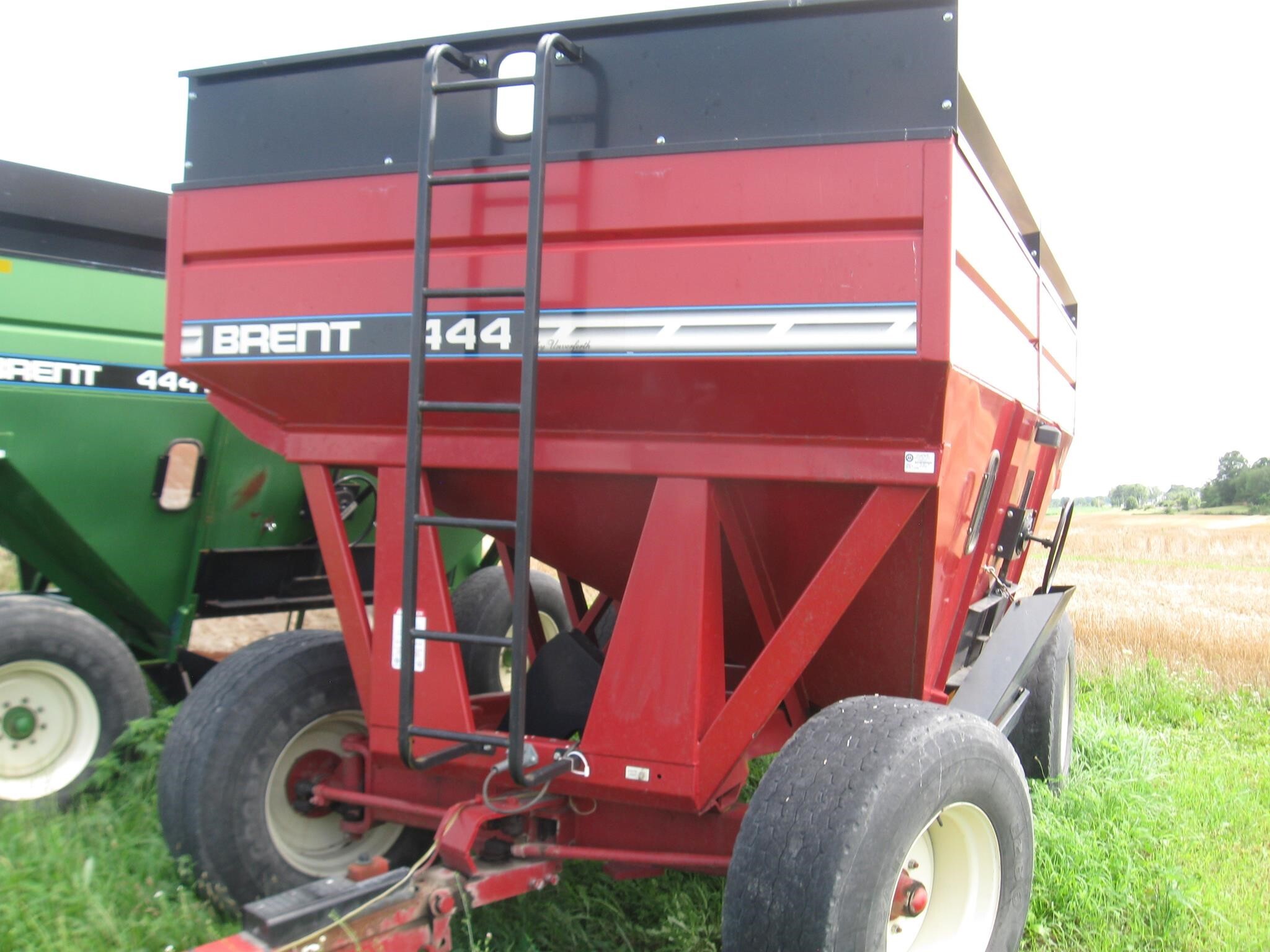  Brent 444 Gravity Wagon