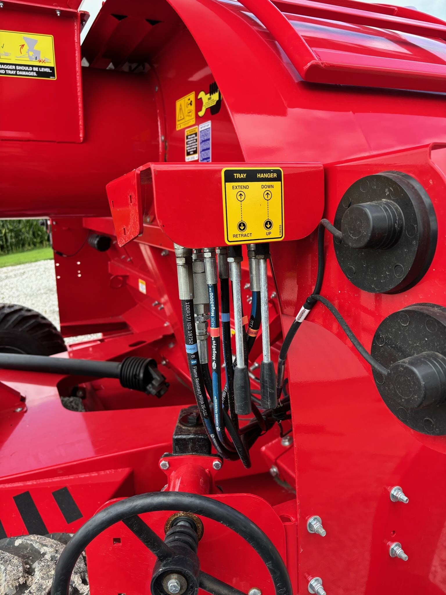 2025 Akron GTT5010 Grain Bagger