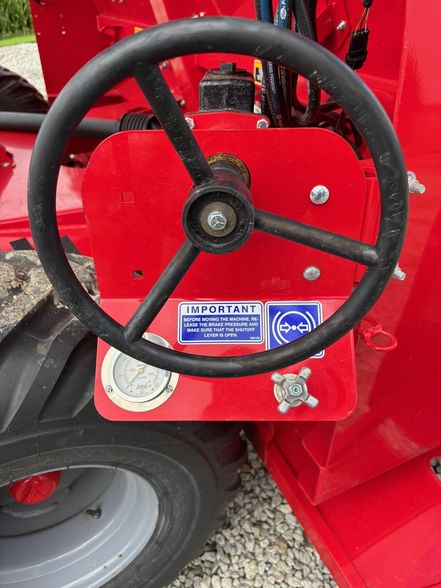 2025 Akron GTT5010 Grain Bagger