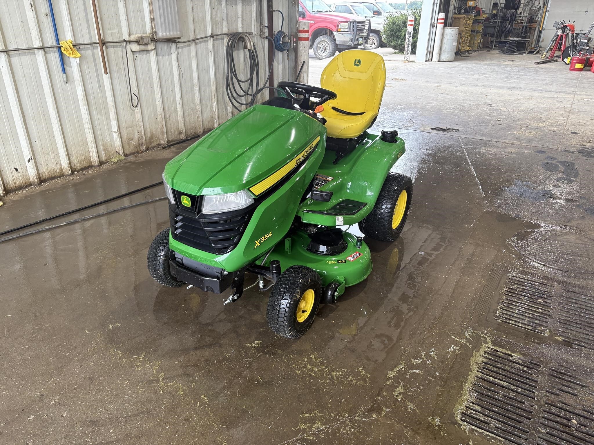 2022 John Deere X354 Lawn Mower - $Call | Machinery Pete