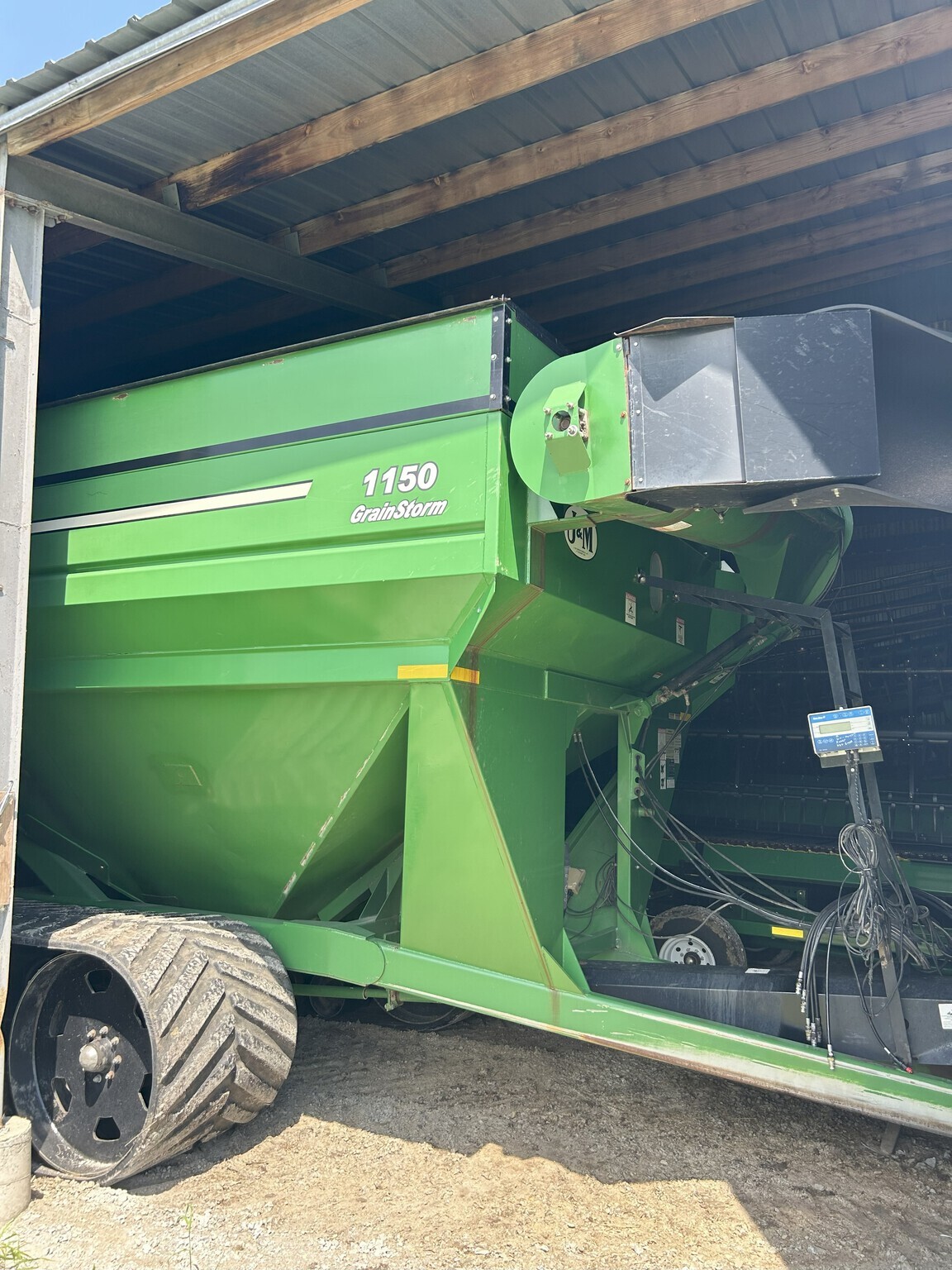 2017 J&M 1150 Grain Cart