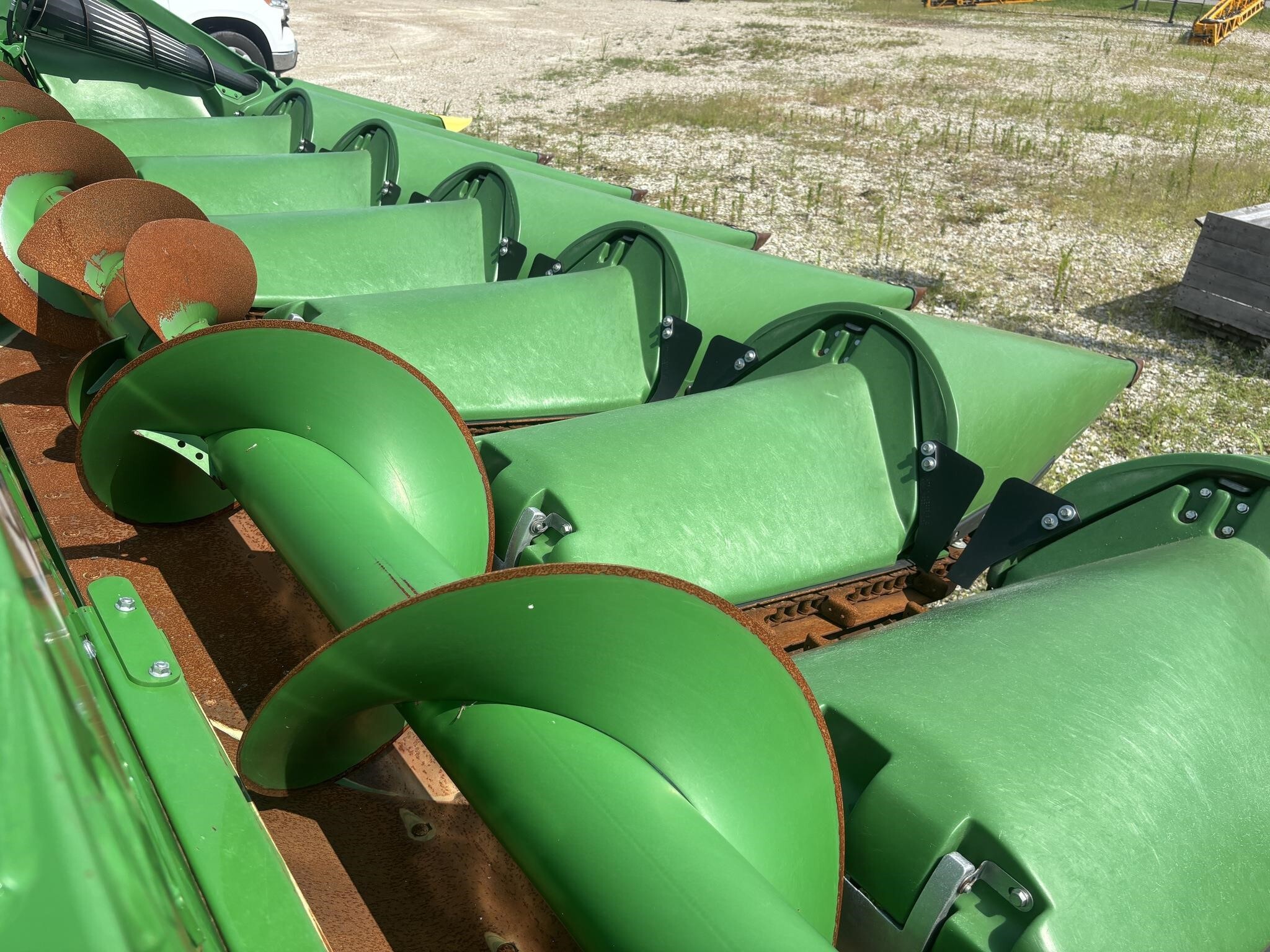 2022 John Deere C8R Corn Head