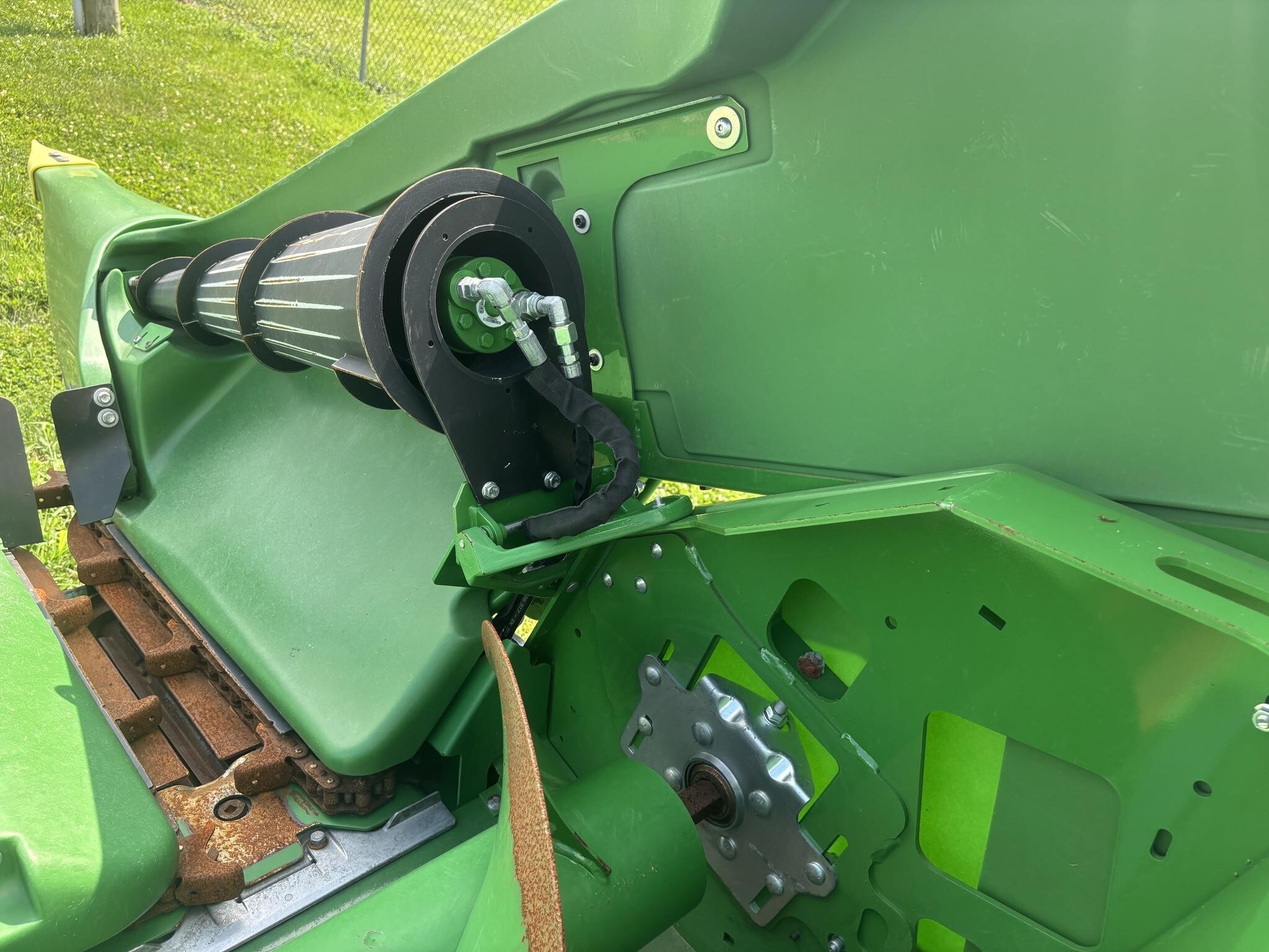 2022 John Deere C8R Corn Head