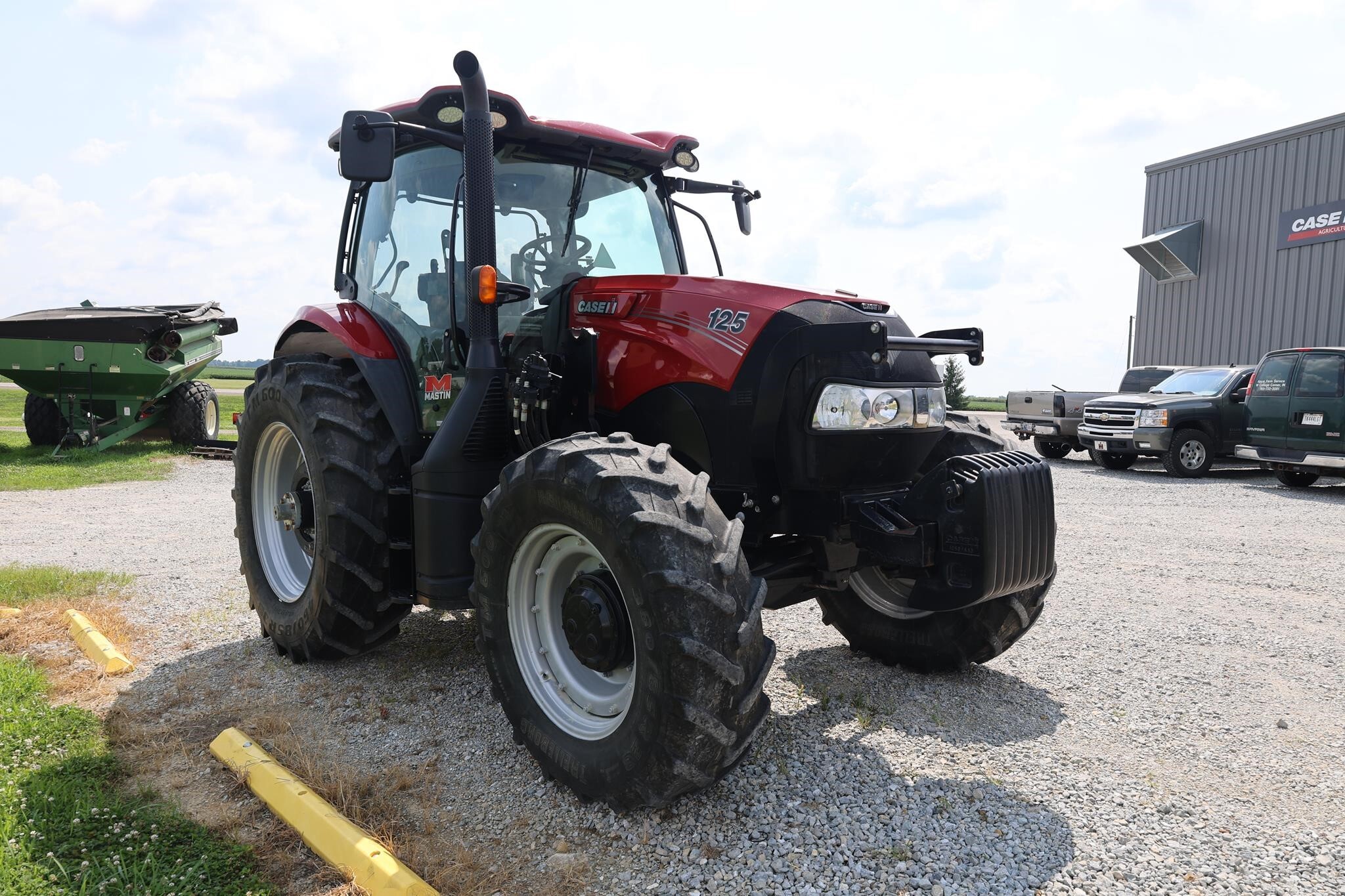 2017 Case IH MAXXUM 125 MC Tractor