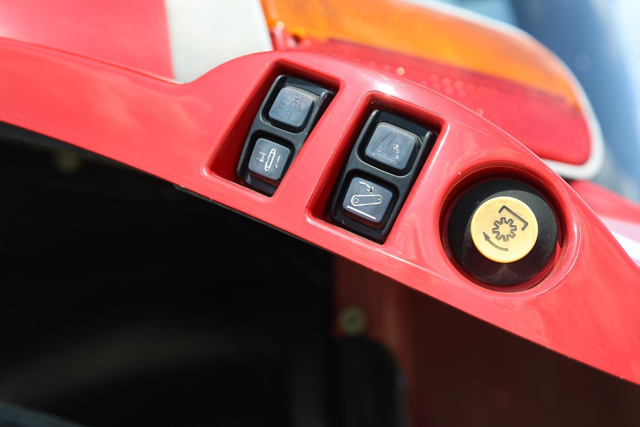 2017 Case IH MAXXUM 125 MC Tractor