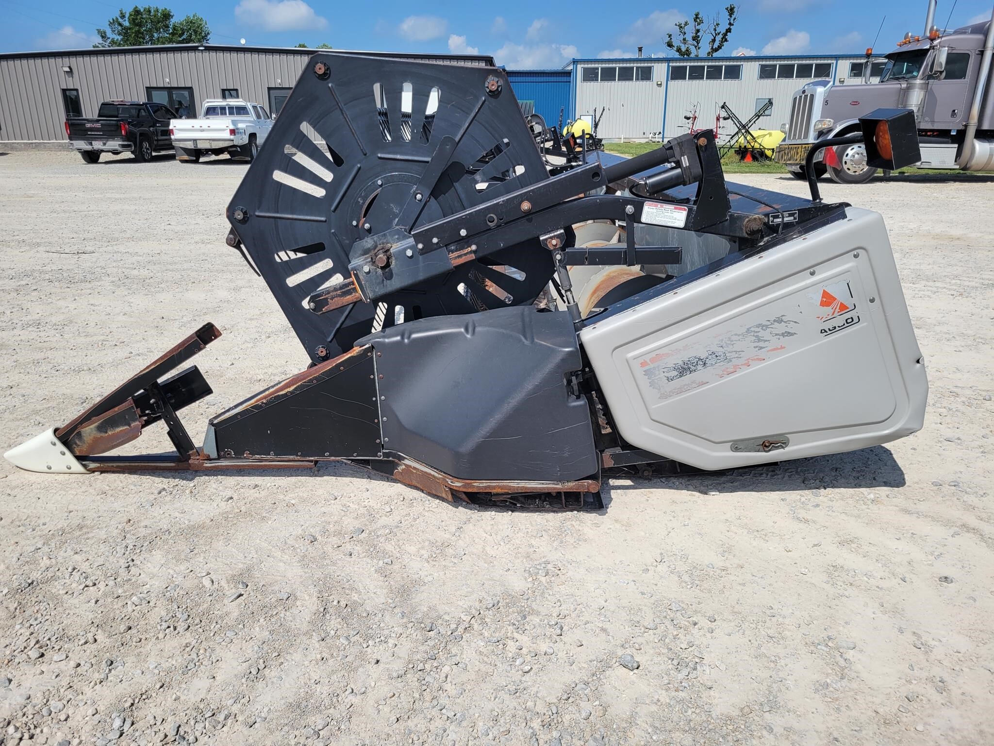 1996 Gleaner 520 Platform