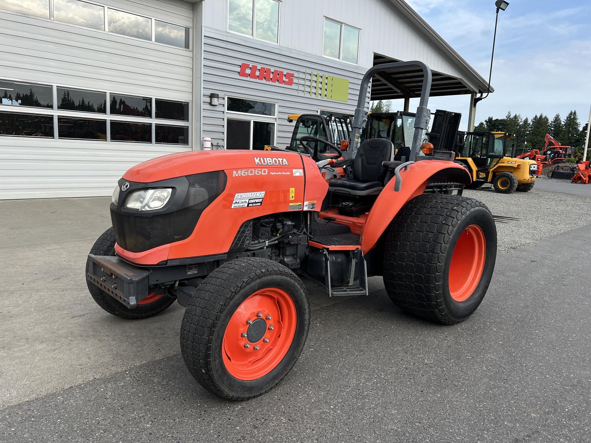 2015 Kubota M6060HD Tractor