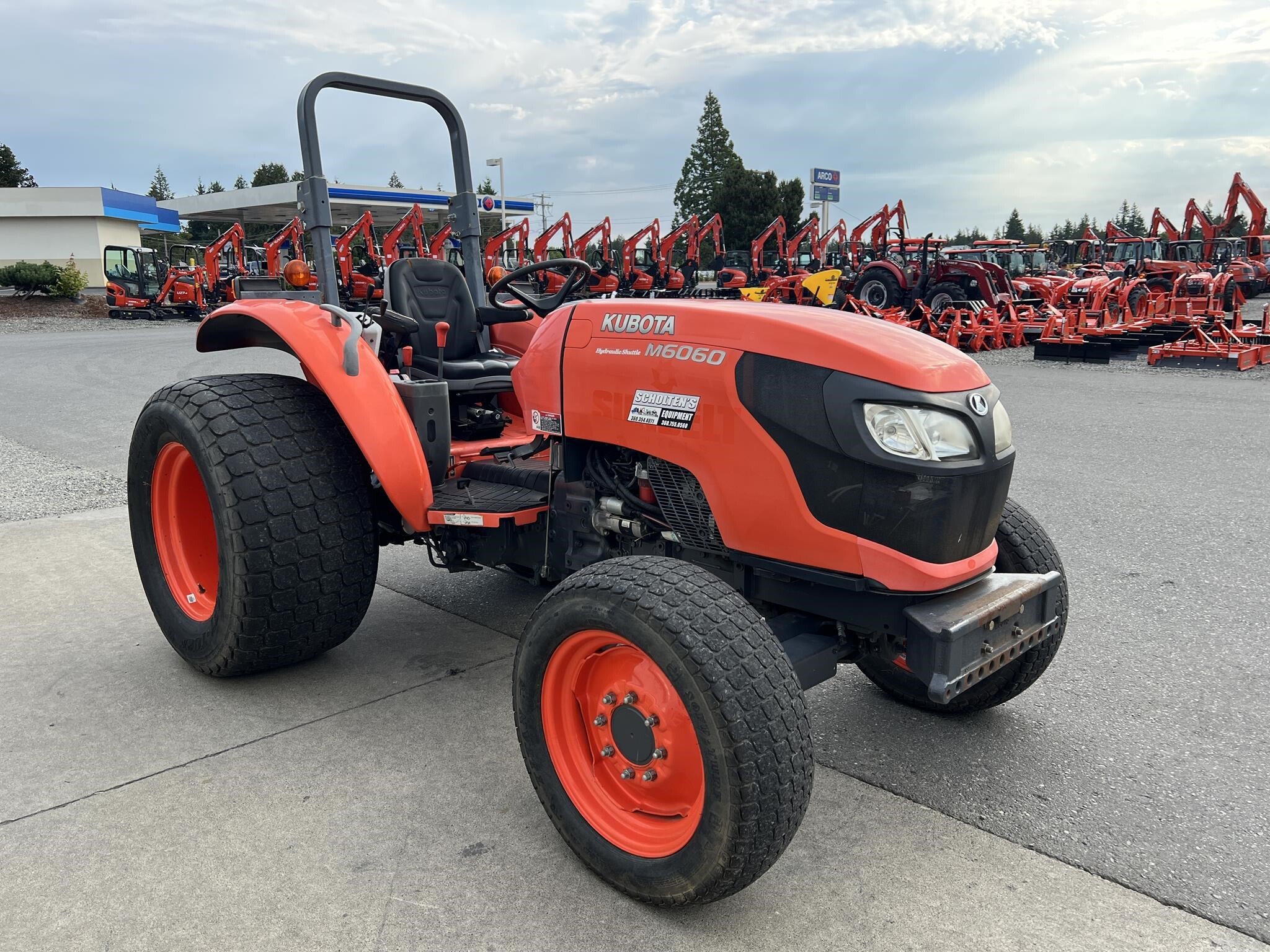 2015 Kubota M6060HD Tractor