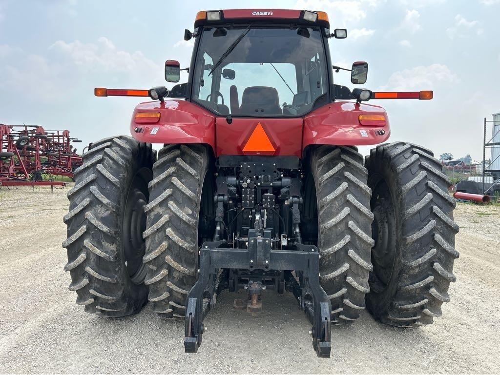 2014 Case IH Magnum 340 Tractor